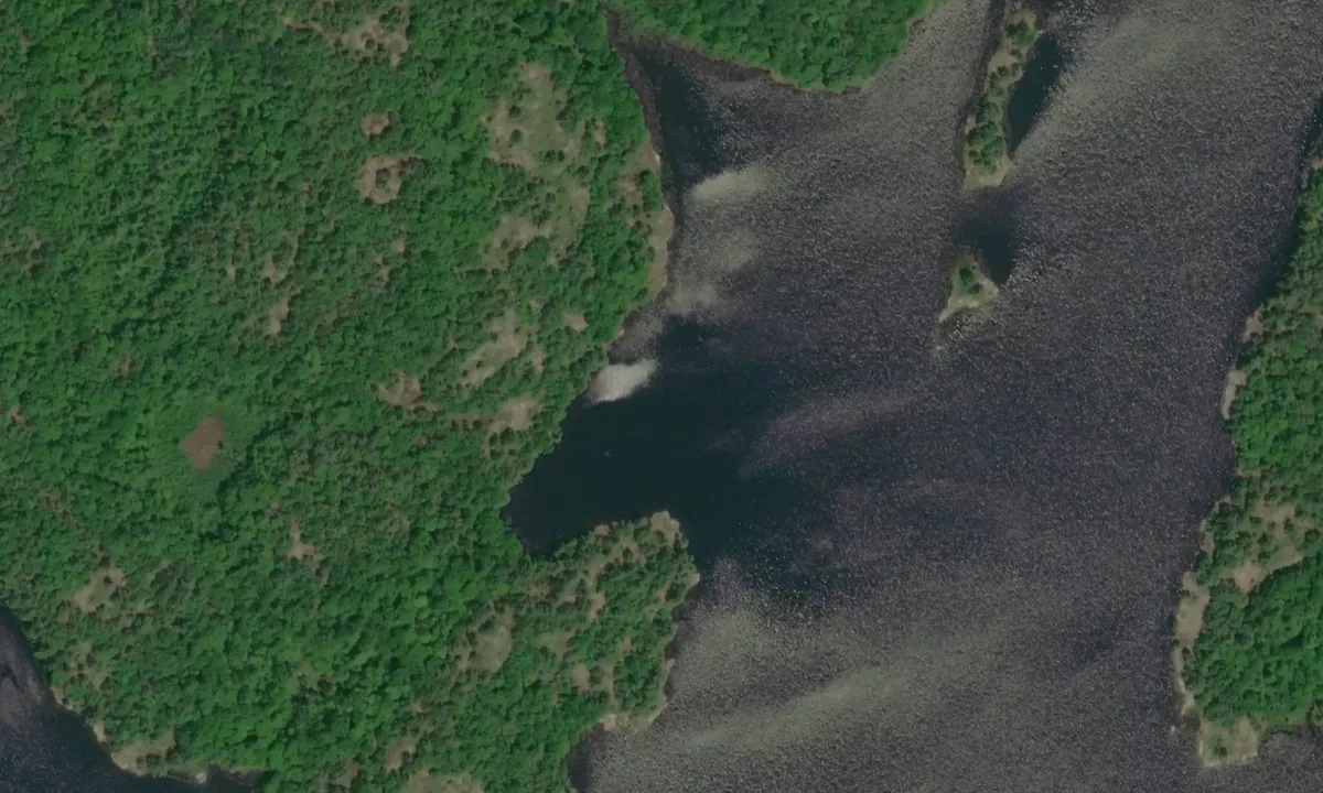 Flyfoto av Rawson Bay Northwest