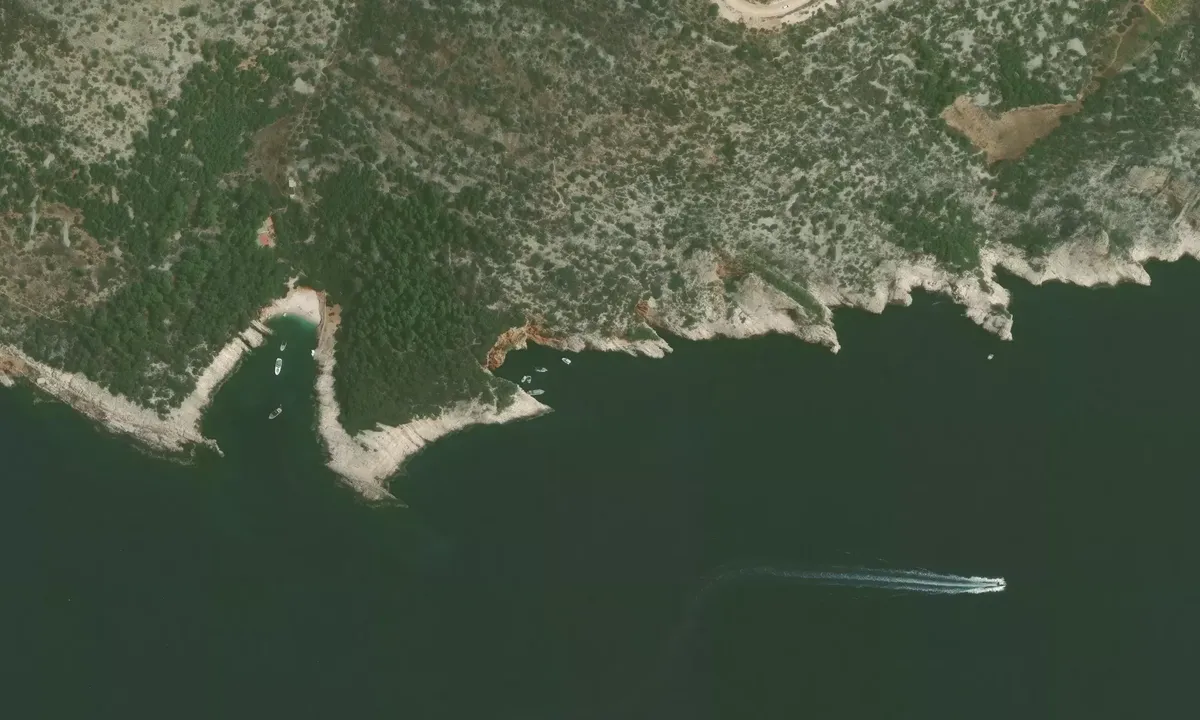 Satelite image of Red Caves