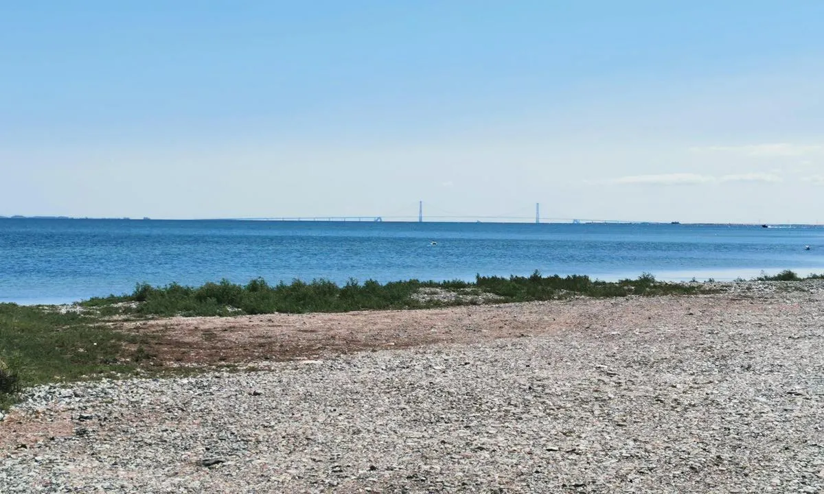 Reersø Fiskeri og lystbådehavn: {"base": "da", "no": "Reers\u00f8 Strand", "se": "Reers\u00f6 Strand", "en": "Reers\u00f8 Beach", "da": "Reers\u00f8 Strand"}