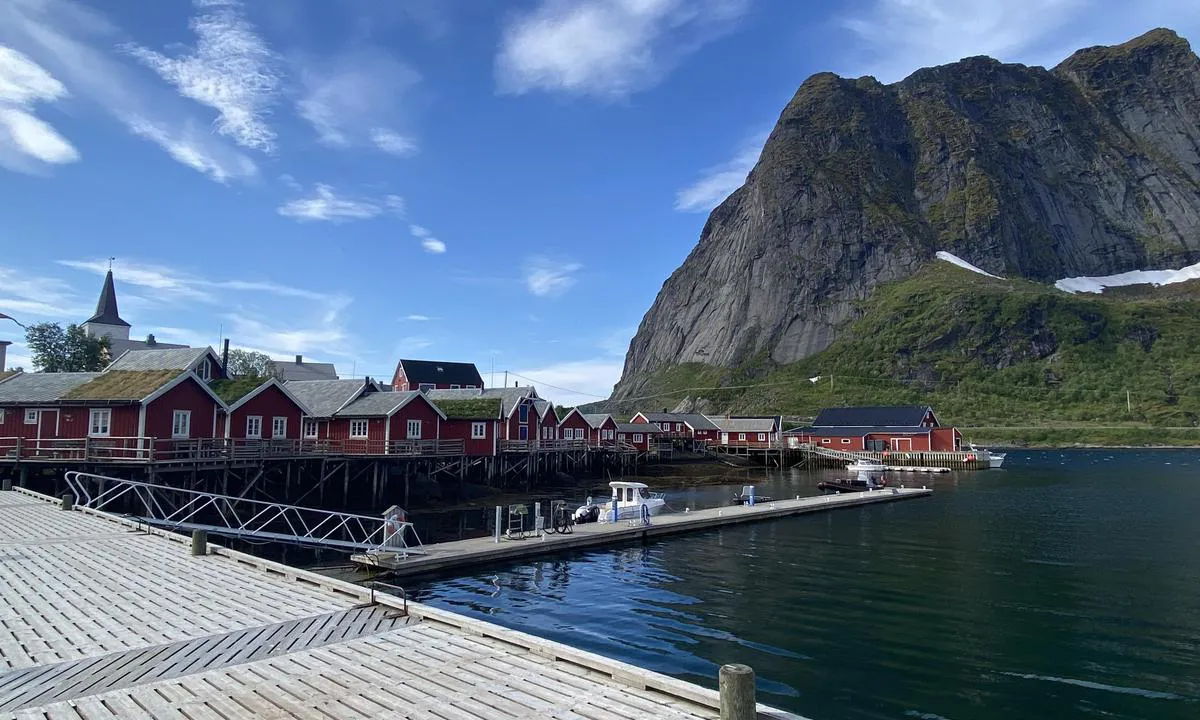 Reine Gjestehavn: {"base": "en", "no": "05.06.2024 seilb\u00e5t Blue Lady", "se": "05.06.2024 sy Blue Lady", "en": "05.06.2024 sy Blue Lady", "da": "05.06.2024 sy Blue Lady"}