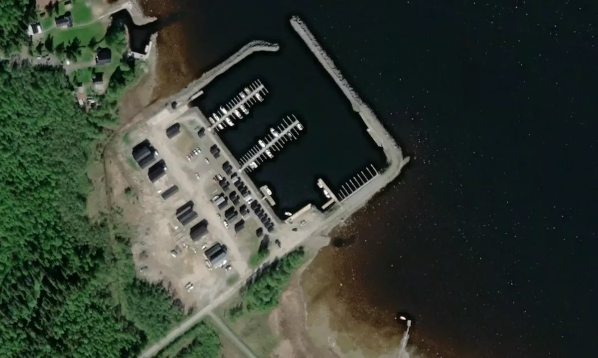 Flyfoto av Renöhamn