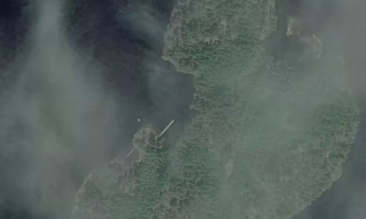 Satelite image of Restön