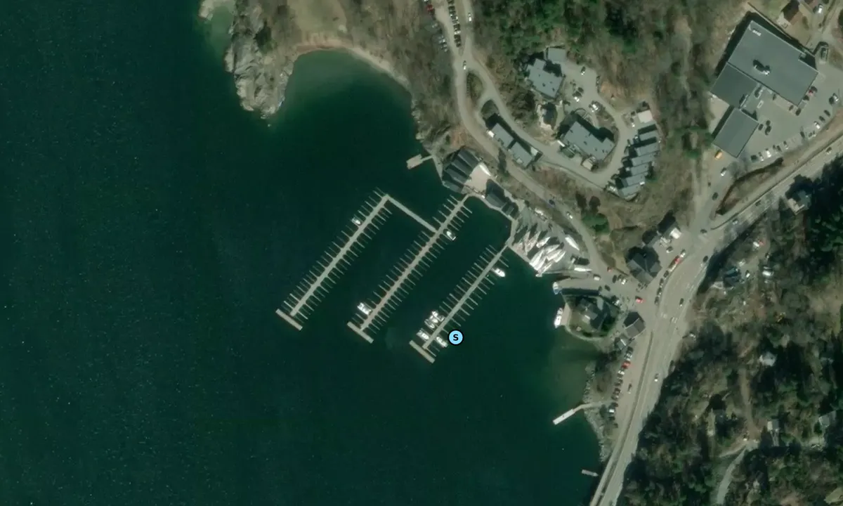 Satelite image of Rinus marina