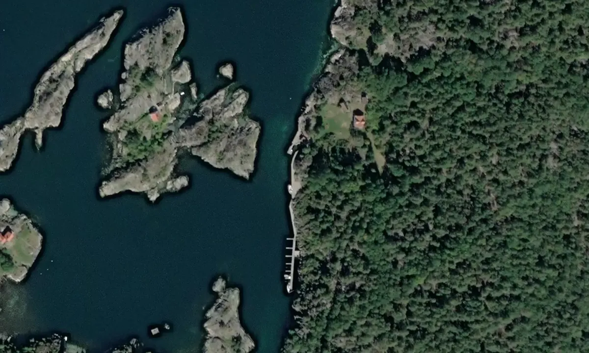 Flyfoto av Risør Motorbåtforening - Risøya