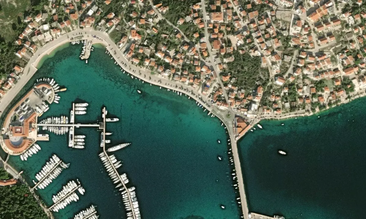 Flyfoto av Rogosnizza