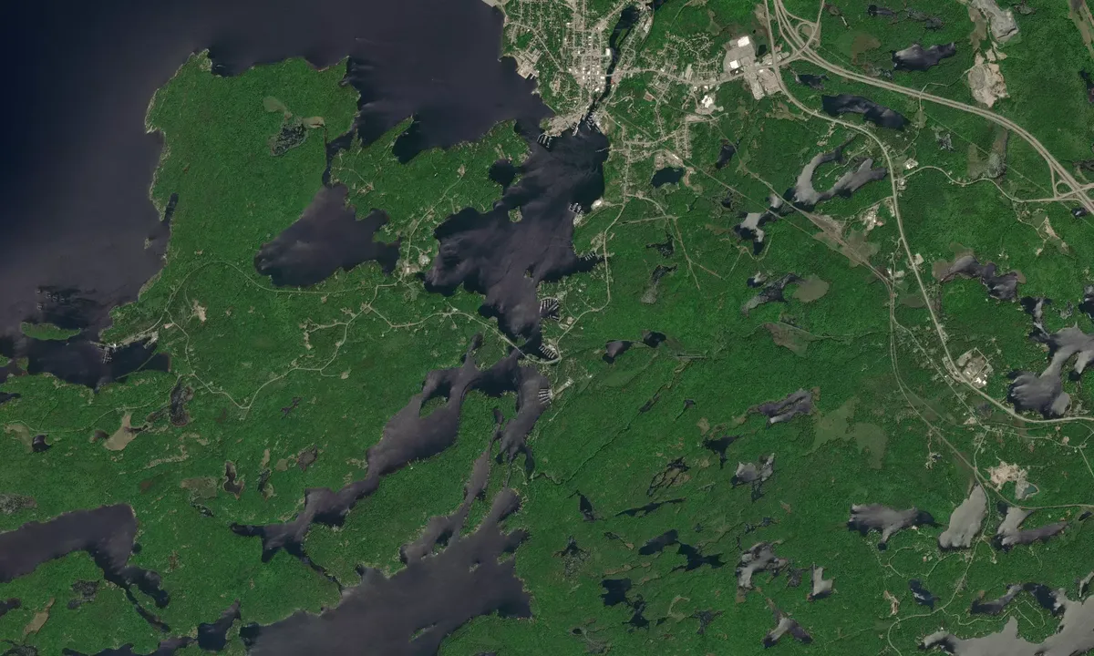 Flyfoto av Rose Point Marina - Nobel