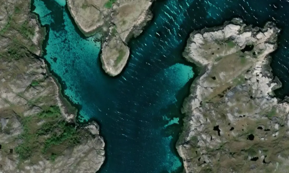 Satelite image of Rosøya