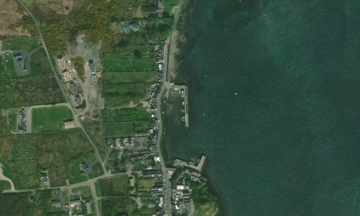Flyfoto av Roundstone