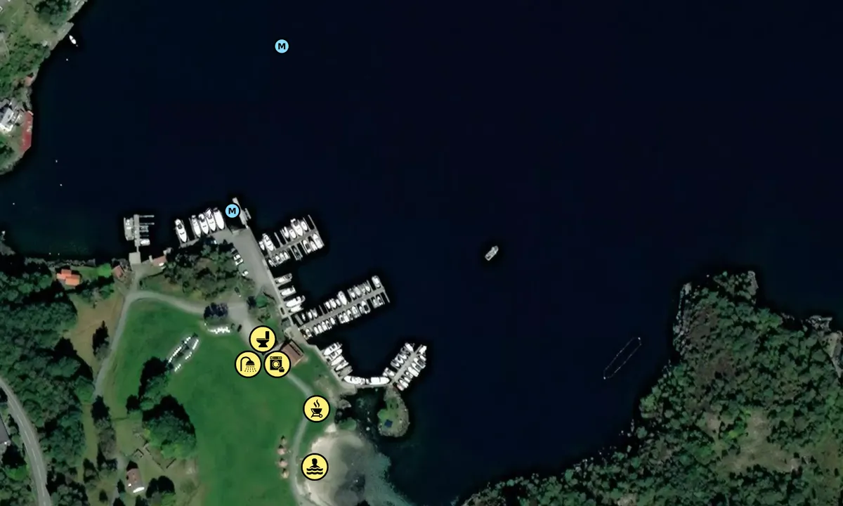 Satelite image of Røyksund Båtforening