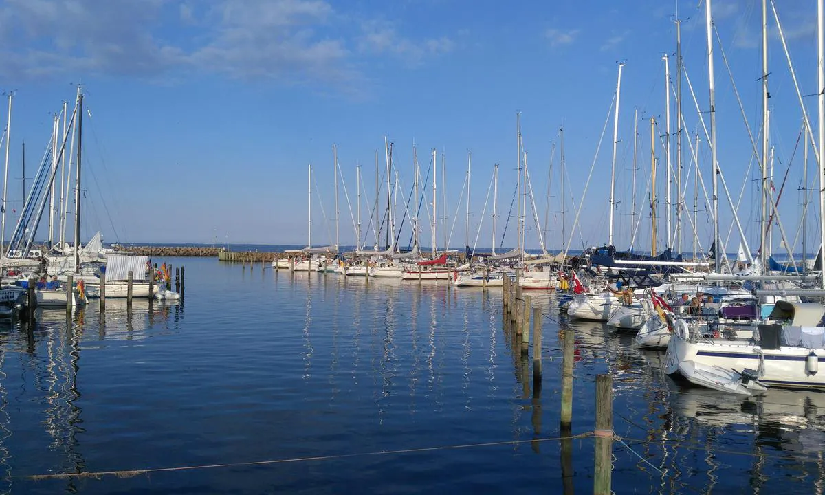 Rudkøbing Havn: {"base": "da", "no": "Rudk\u00f8bing Havn", "se": "Rudk\u00f8bing Hamn", "en": "Rudk\u00f8bing Harbour", "da": "Rudk\u00f8bing Havn"}