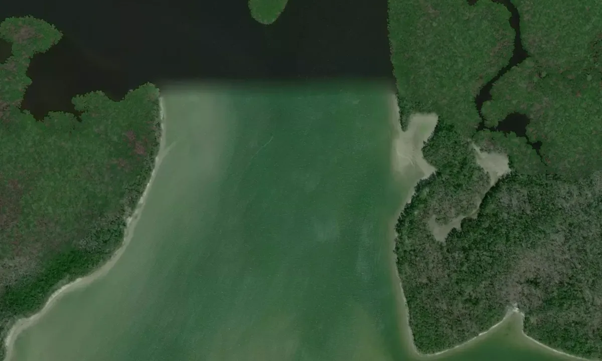 Flyfoto av Rusell Bay