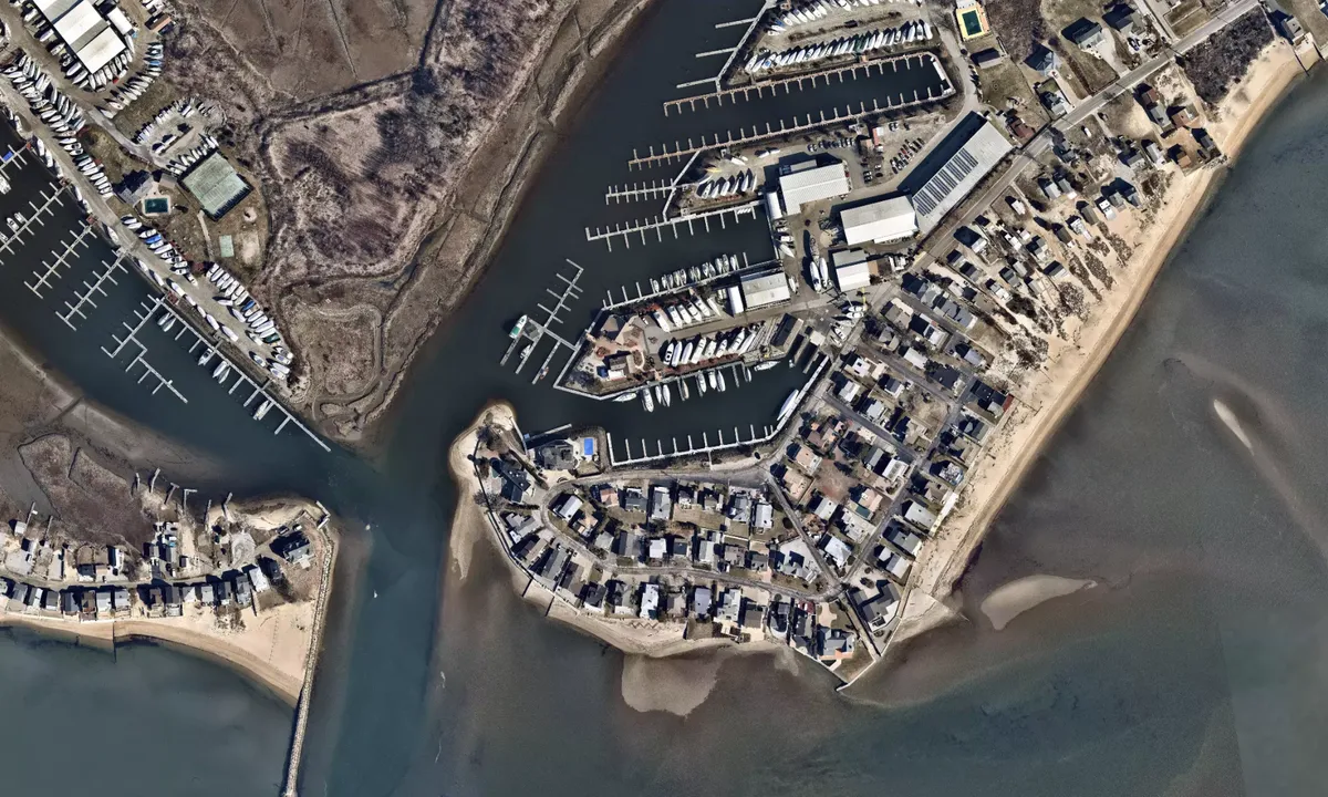 Flyfoto av Safe Harbor Pilots Point