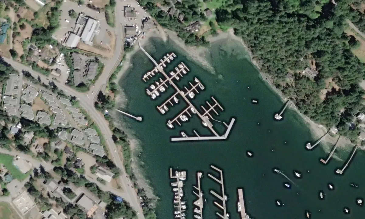 Flyfoto av Salt Spring Marina