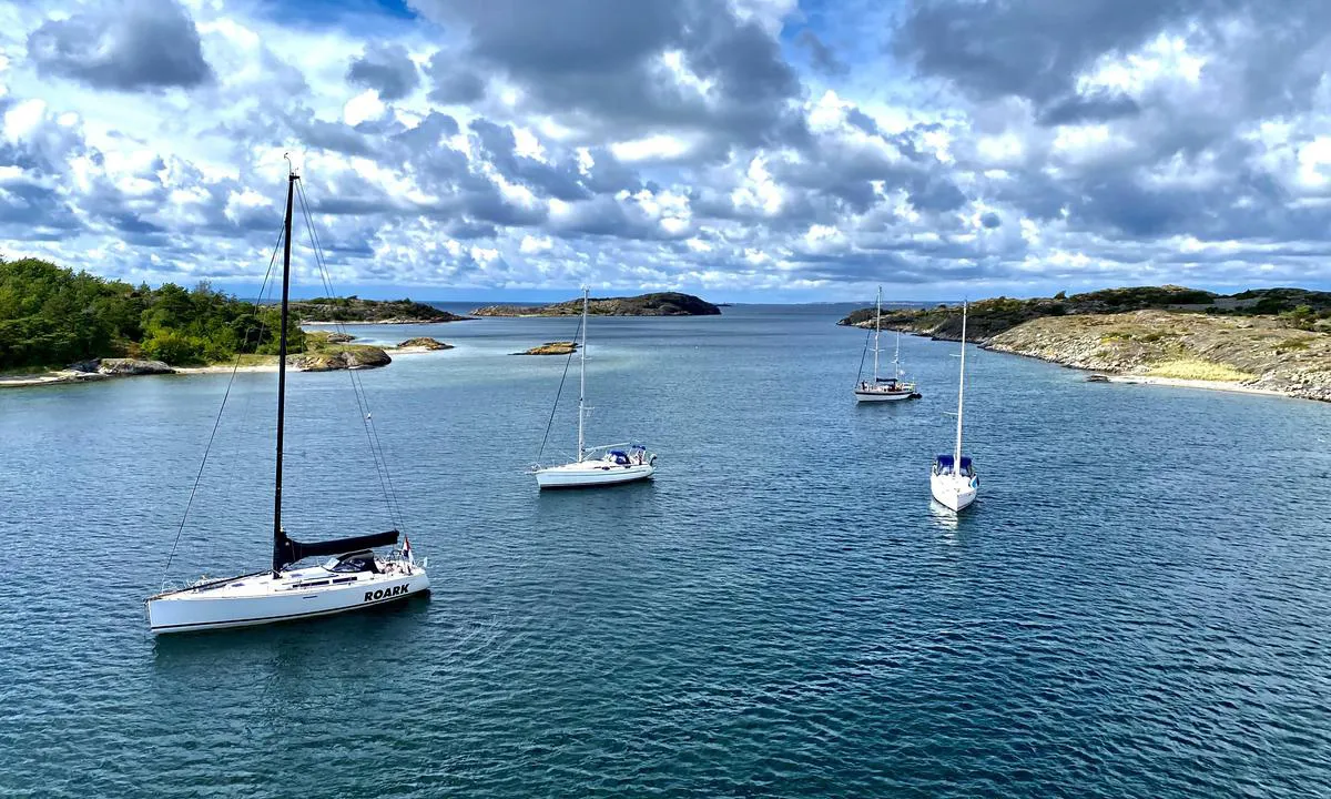 Saltholmen: {"base": "no", "no": "\u00abMastefoto\u00bb", "se": "Mastfoto", "en": "Mast photo", "da": "Mastefoto"}