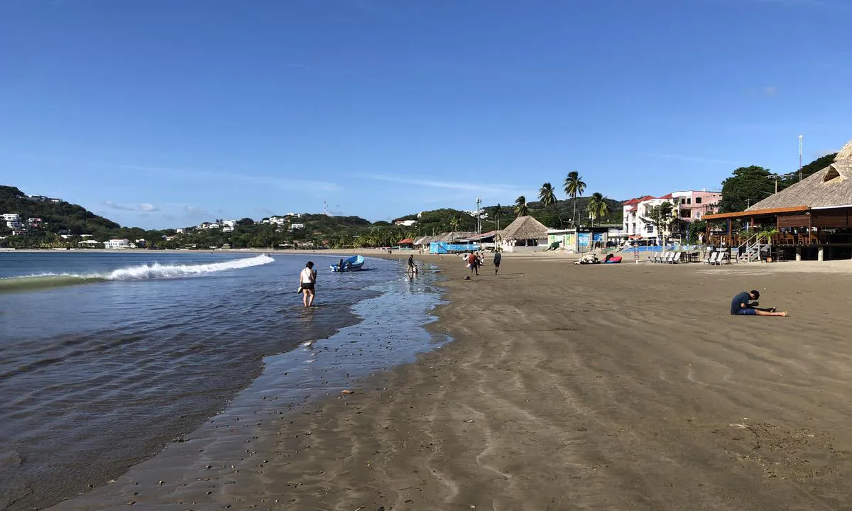 The beach in San Juan del Sur. Here you will find a lot of restaurants and bars targeting tourists
