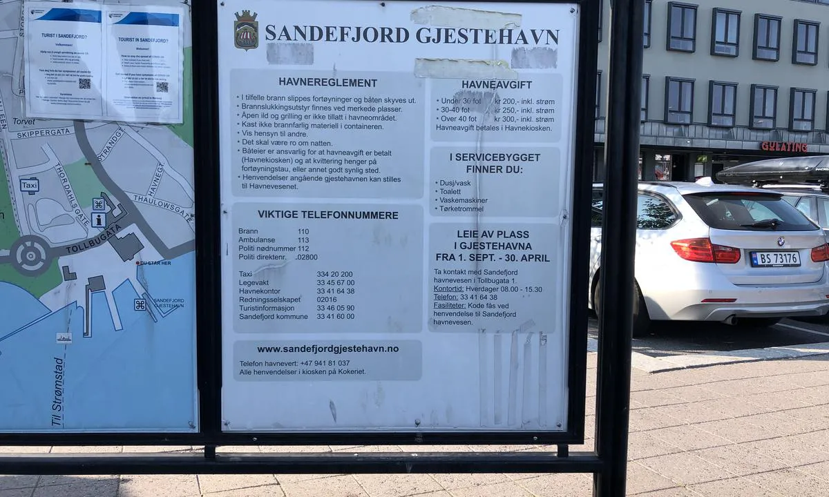 Informasjonsskilt for Sandefjord Gjestehavn.