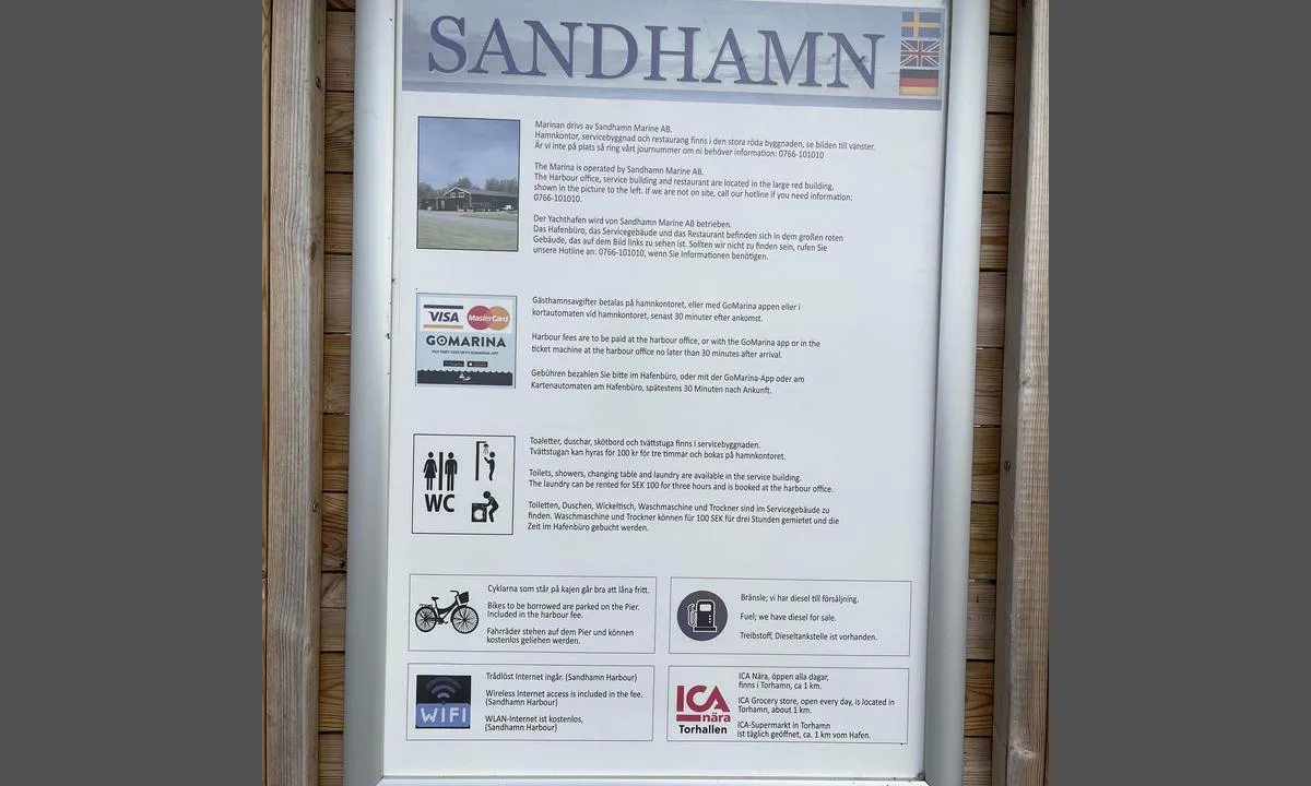 {"base": "no", "no": "Gratis sykkelutleie! Praktisk om man vil handle eller p\u00e5 tur. ICA butikk ca 1km fra havna, midt mellom Sandhamn og Torshamn.", "se": "Gratis cykeluthyrning! Praktiskt om du vill handla eller \u00e5ka p\u00e5 utflykt. ICA-butik cirka 1 km fr\u00e5n hamnen, mitt emellan Sandhamn och Torshamn.", "en": "Free bicycle rental! Practical if you want to shop or go on a trip. ICA store about 1km from the harbor, halfway between Sandhamn and Torshamn.", "da": "Gratis cykeludlejning! Praktisk hvis man vil handle eller tage p\u00e5 tur. ICA butik ca. 1 km fra havnen, midt mellem Sandhamn og Torshamn."}
