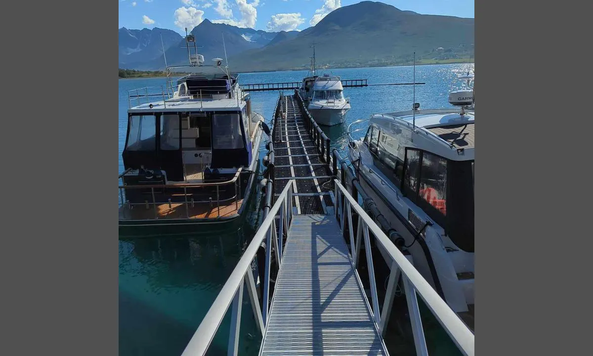 Sandnes gjestebrygge - Lyngen
