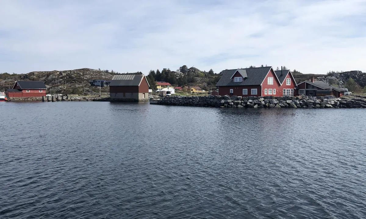 Havna på Sandøy.
