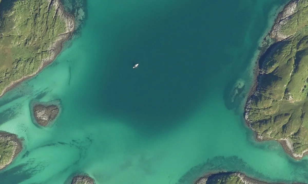 Flyfoto av Sandvær