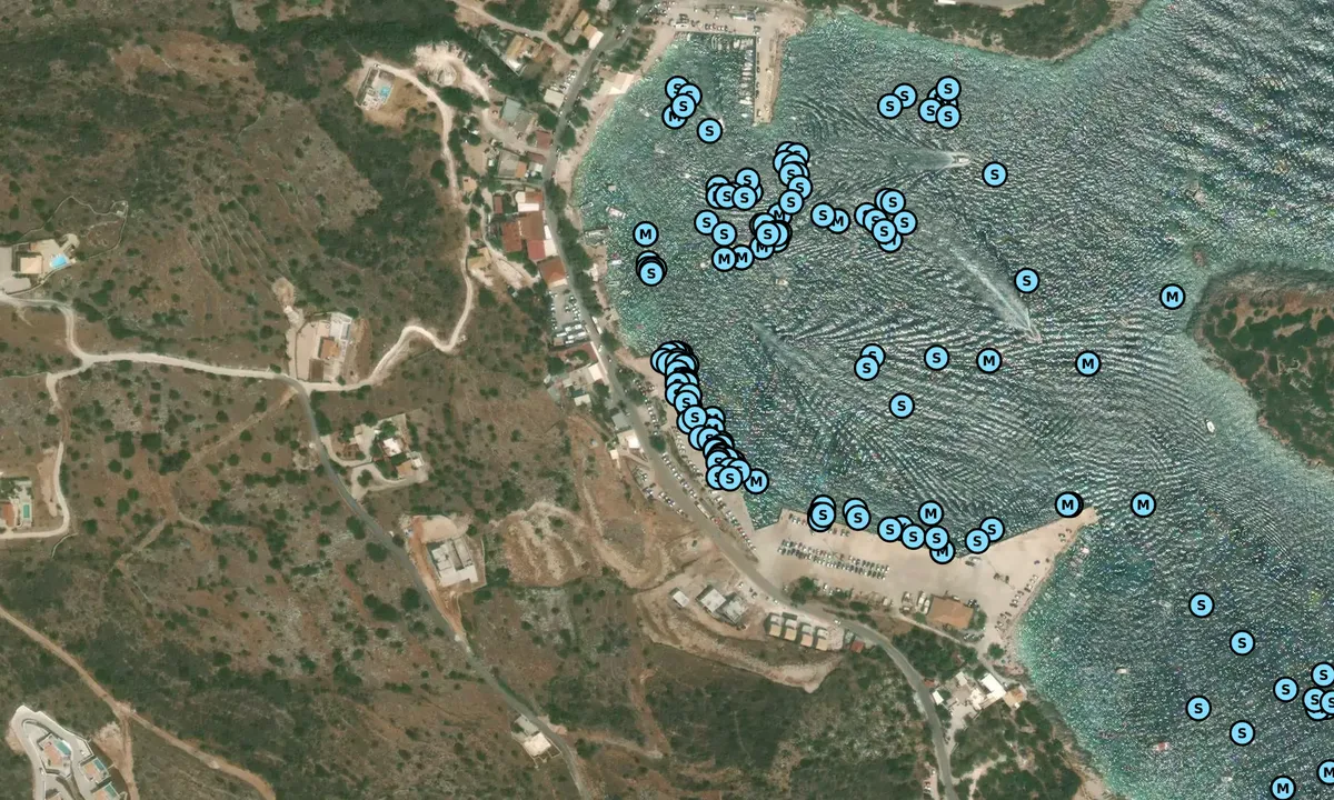 Satelite image of Sant Nicolas Port