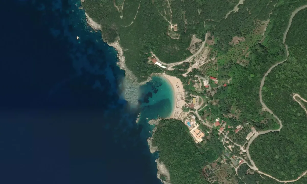 Flyfoto av Sarakiniko 1