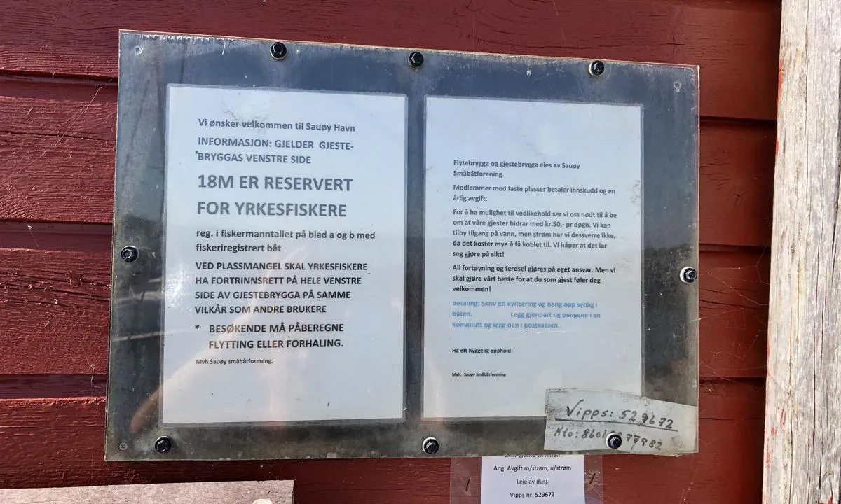 Sauøya: Priser og havneregler for gjestehavna på Sauøy.