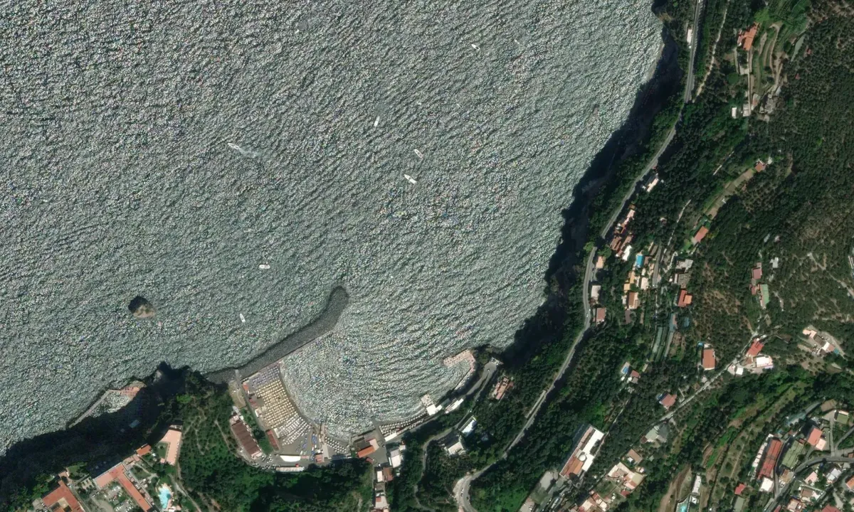 Flyfoto av Scoglio della Margherita