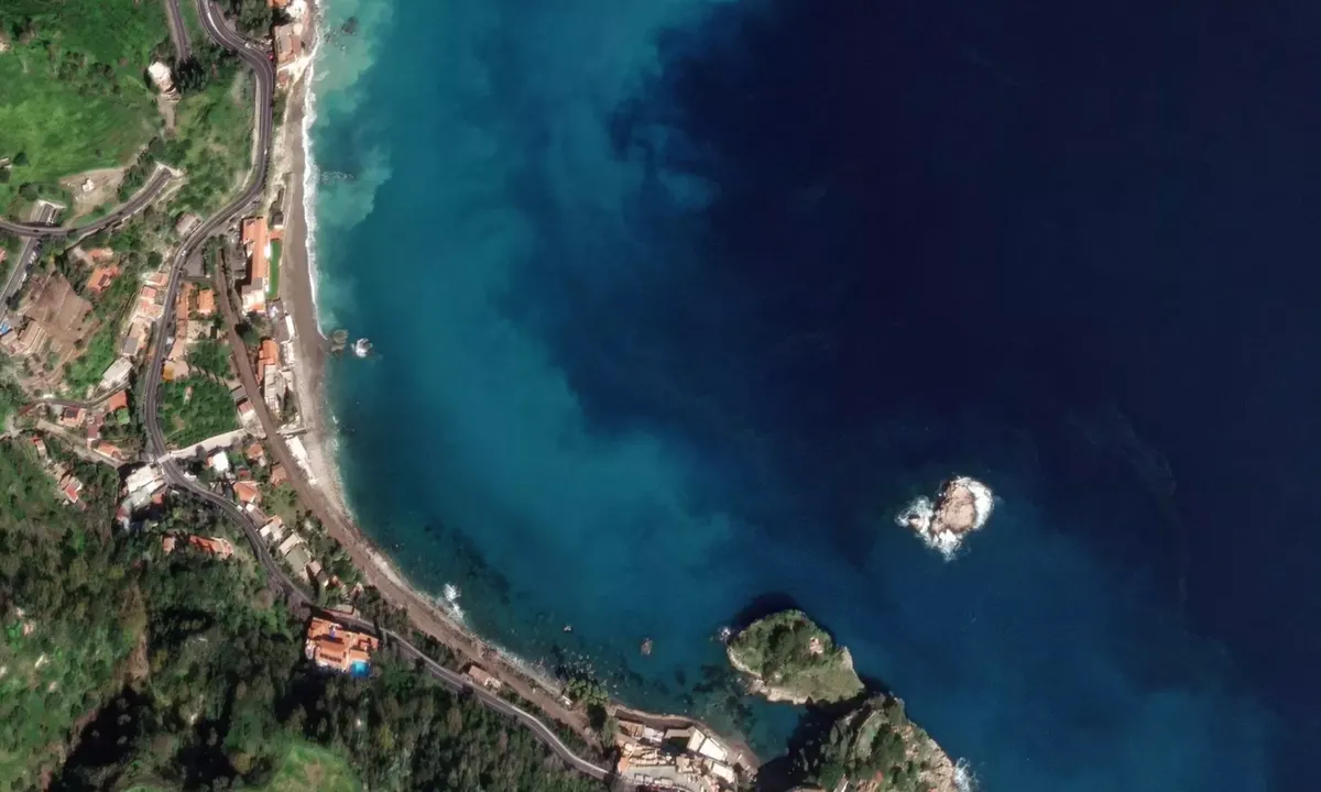 Flyfoto av Scoglio dello Zio Gennaro