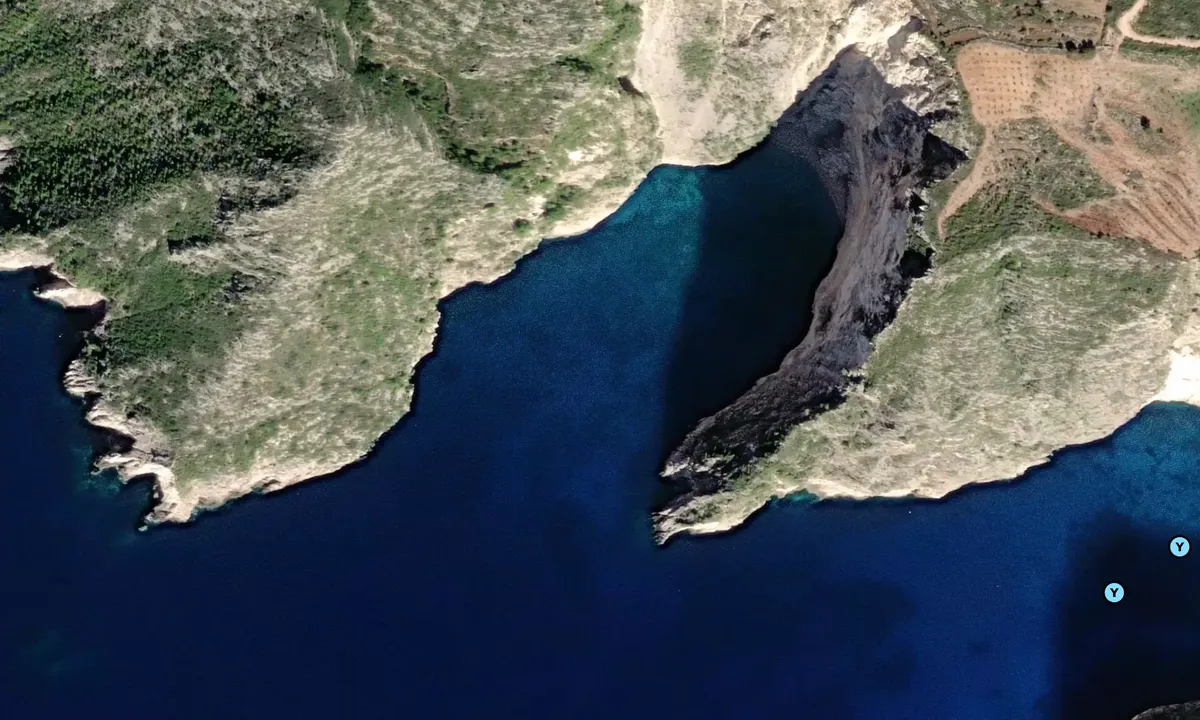 Satelite image of Shiza oil beach