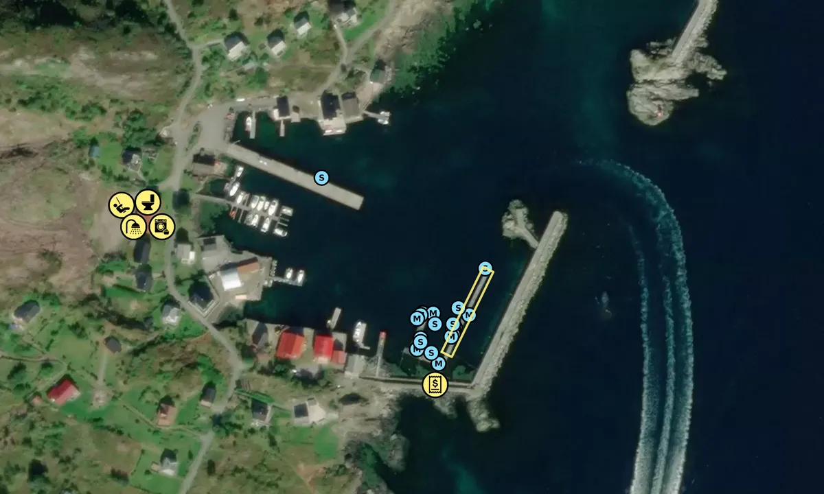 Flyfoto av Silda Gjestebrygge