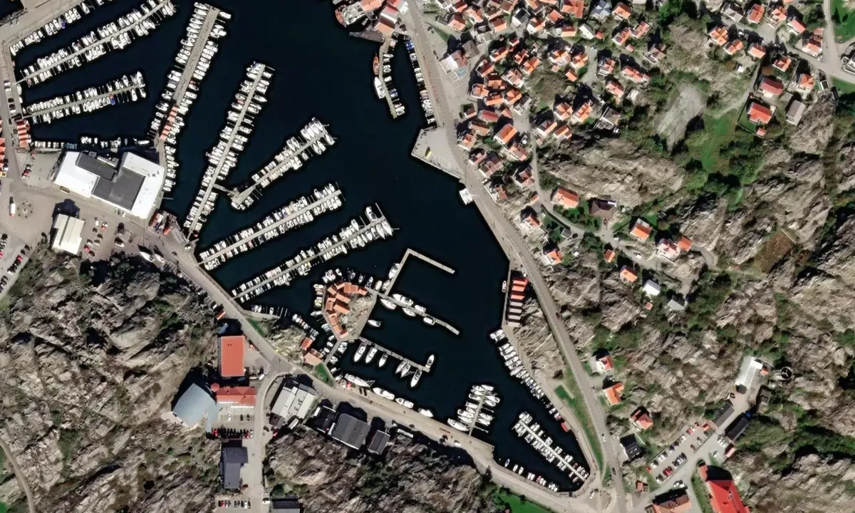 Flyfoto av Skärhamn