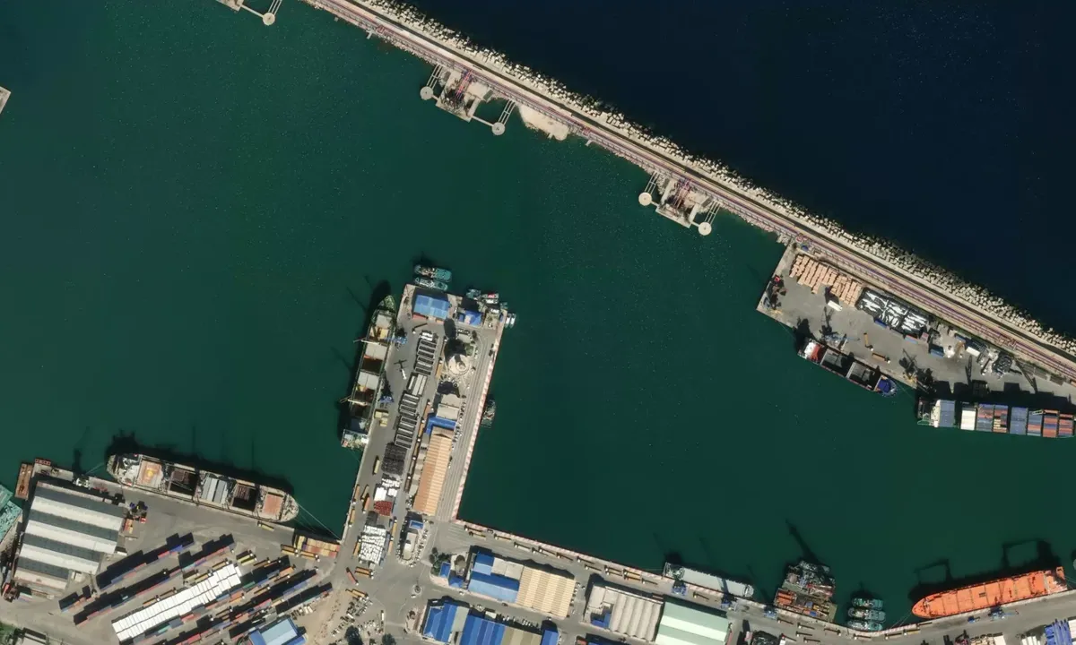 Flyfoto av Skikda container dock
