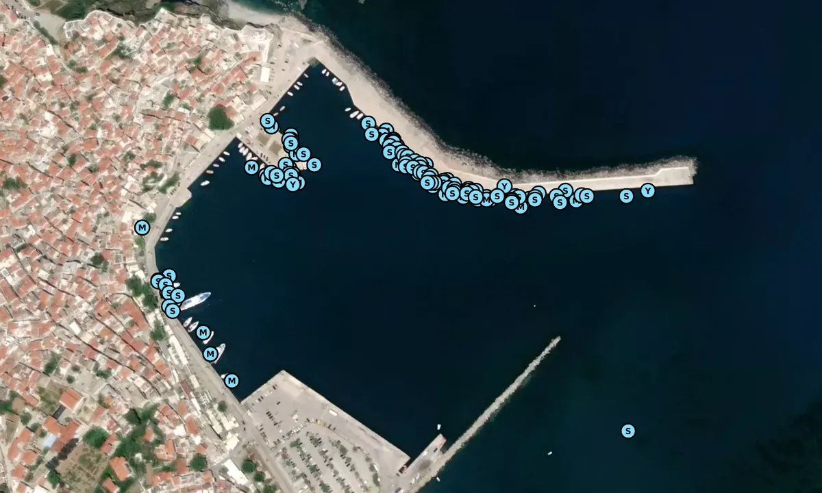 Satelite image of Skopelos old town marina