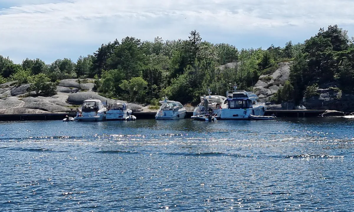 Slevikkilen: {"base": "no", "no": "Geit\u00f8ya naturhavn", "se": "Geit\u00f6ya naturhamn", "en": "Geit\u00f8ya natural harbor", "da": "Geit\u00f8ya naturhavn"}