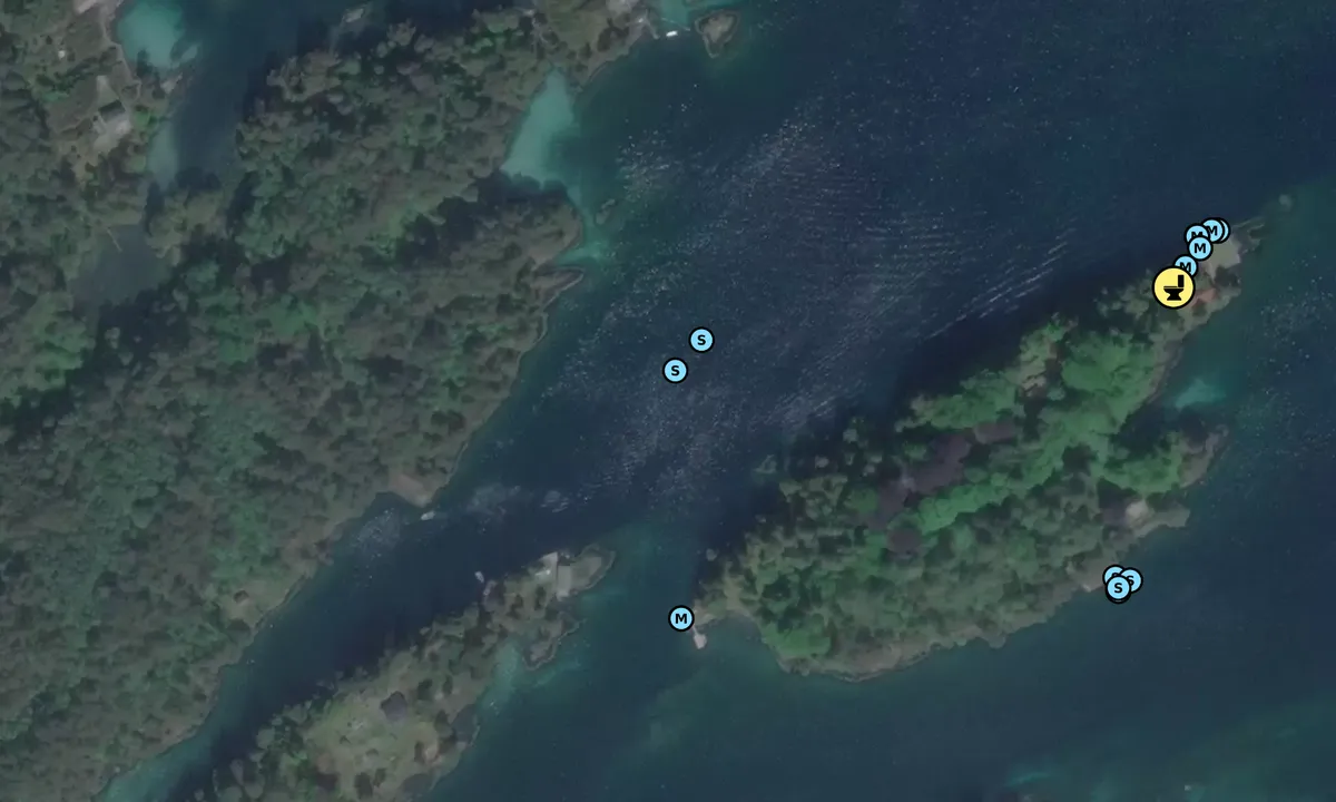 Satelite image of Solstråleøya