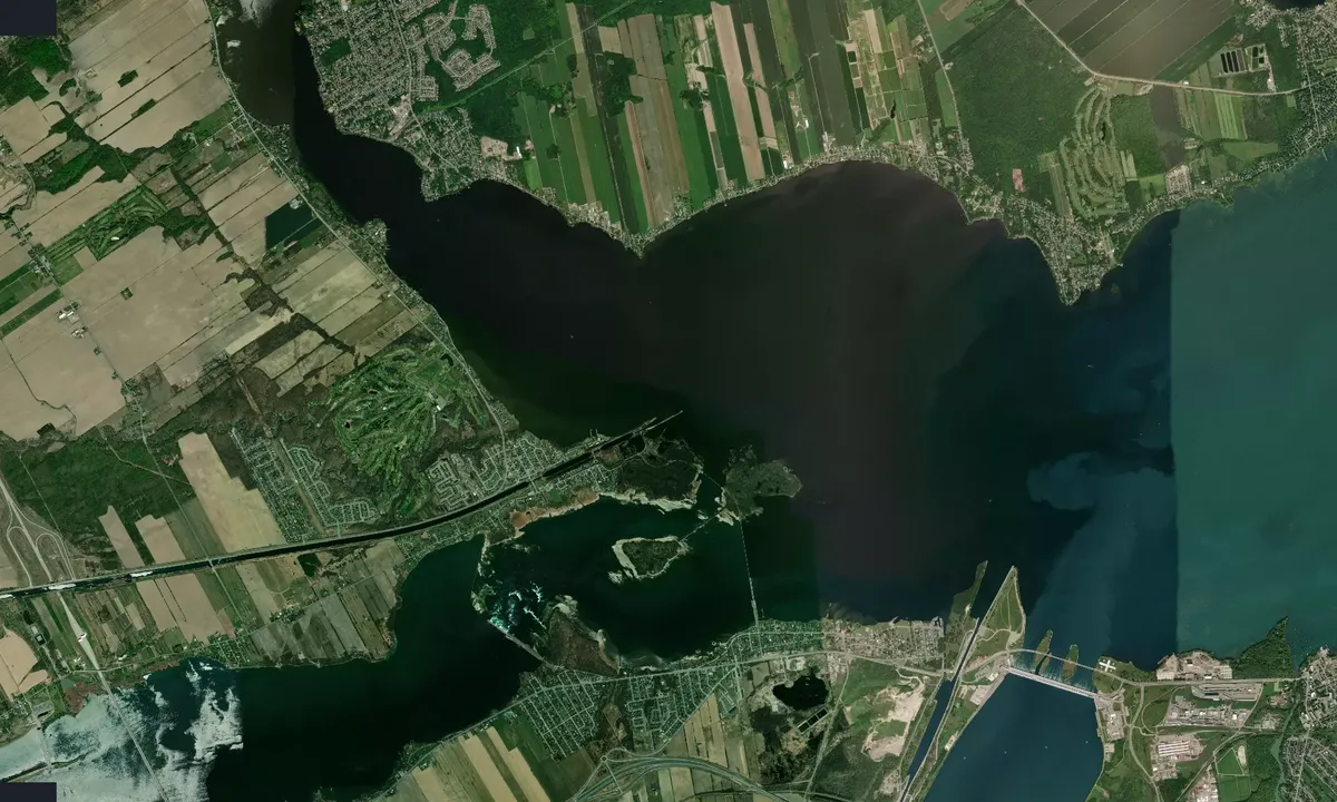 Flyfoto av Soulange Canal Entrance (Snake Harbour)