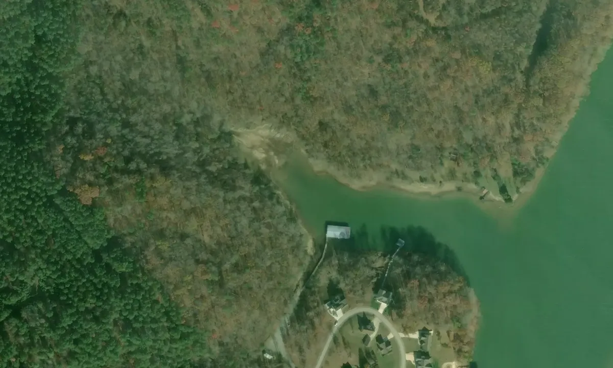 Satelite image of Spivey Light