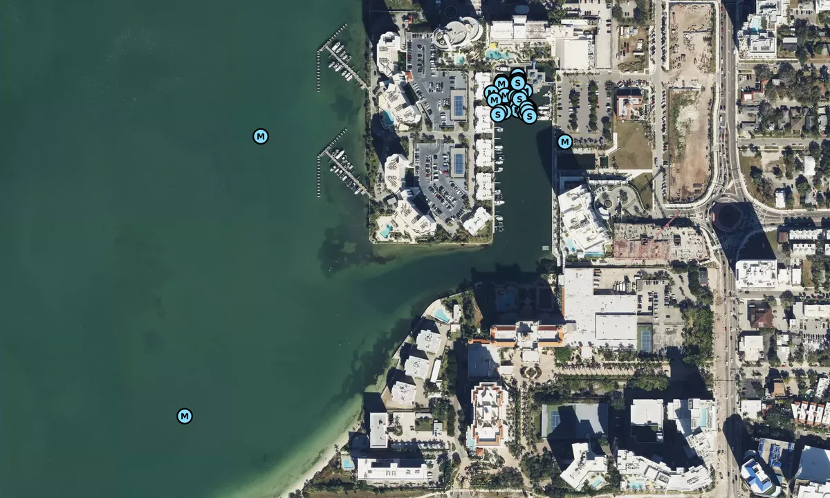 Satelite image of SRQ-de-Soleil