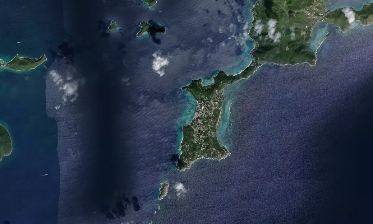 Flyfoto av St Thomas Bay