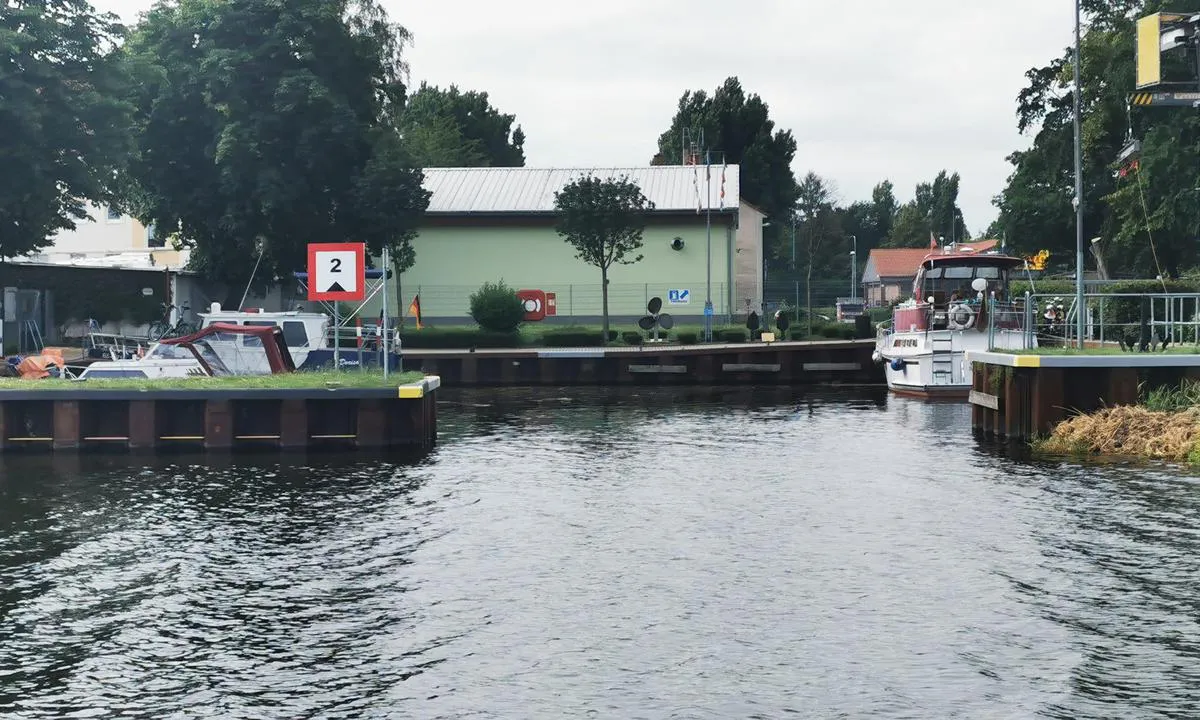 Stadthafen Genthin: Genthin