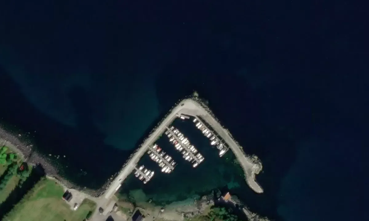 Flyfoto av Stadtlandet gjestebrygge