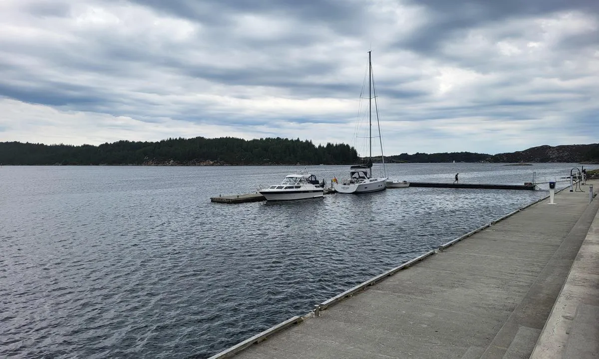 Storebø: Ny del med flytebrygge.