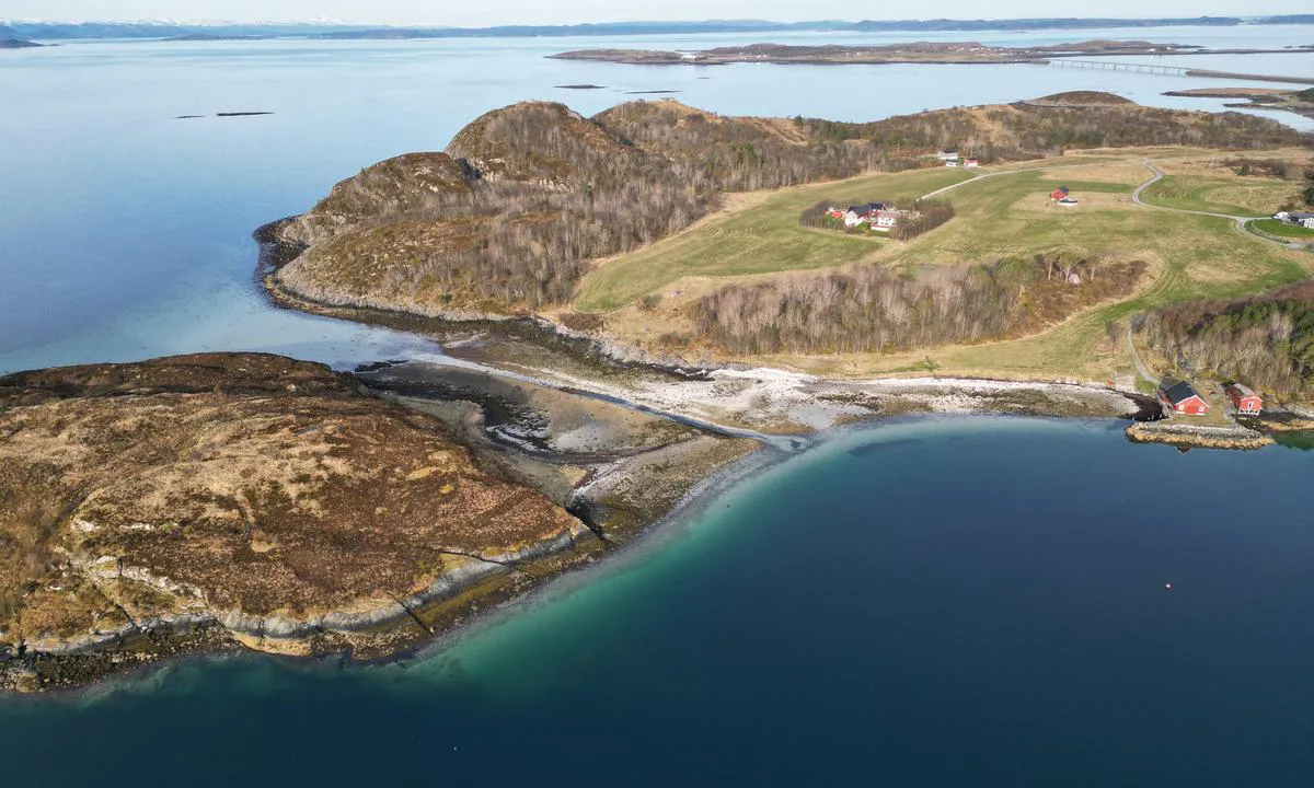 Storfosna: View to the west