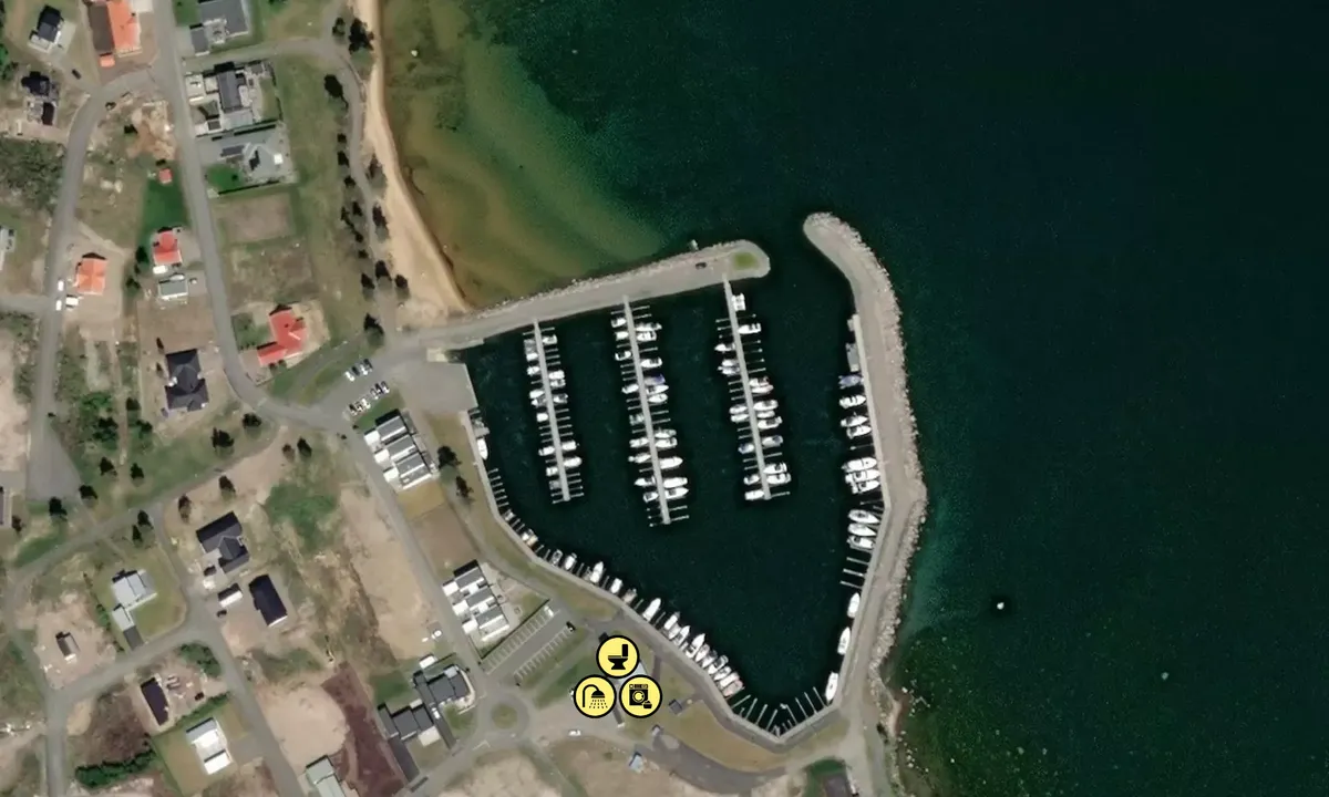 Flyfoto av Strandpirens Marina