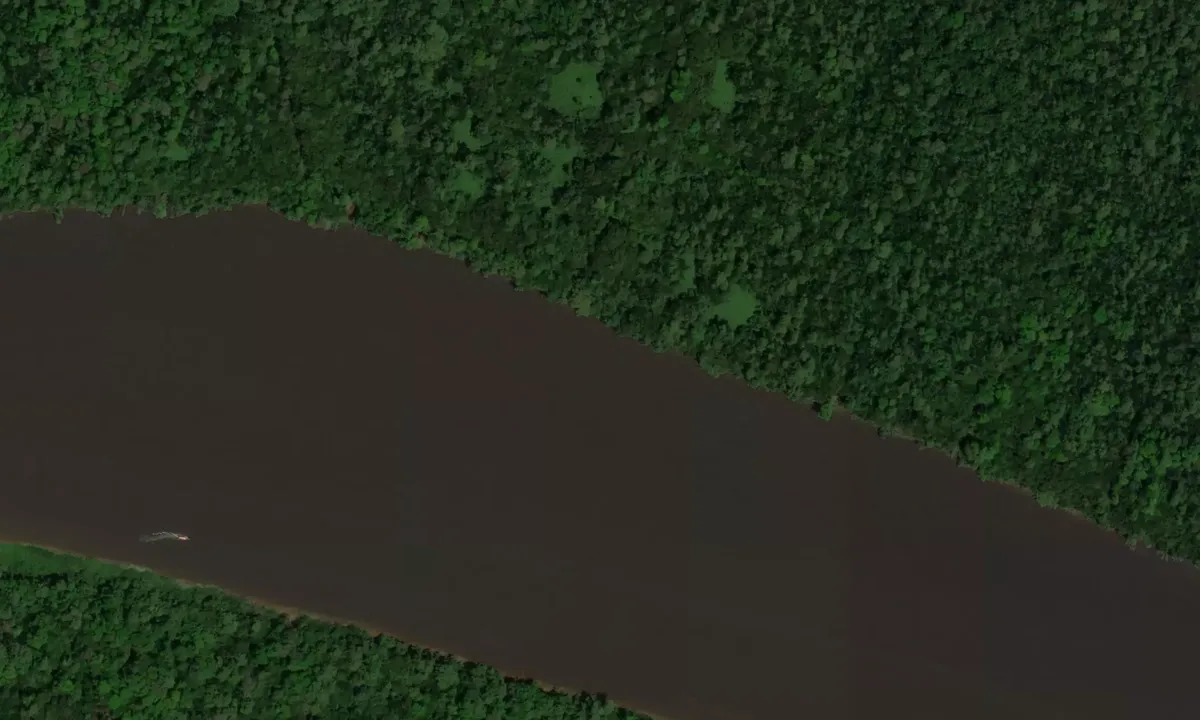 Flyfoto av Suriname River