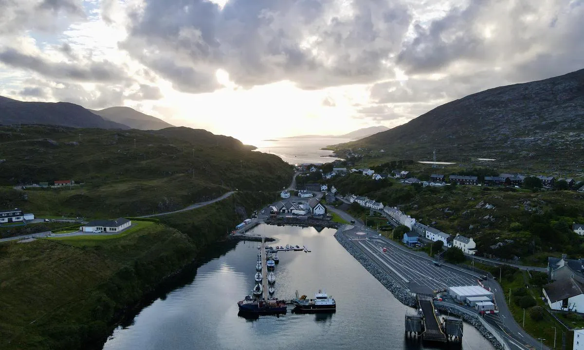Tarbert Pontoons