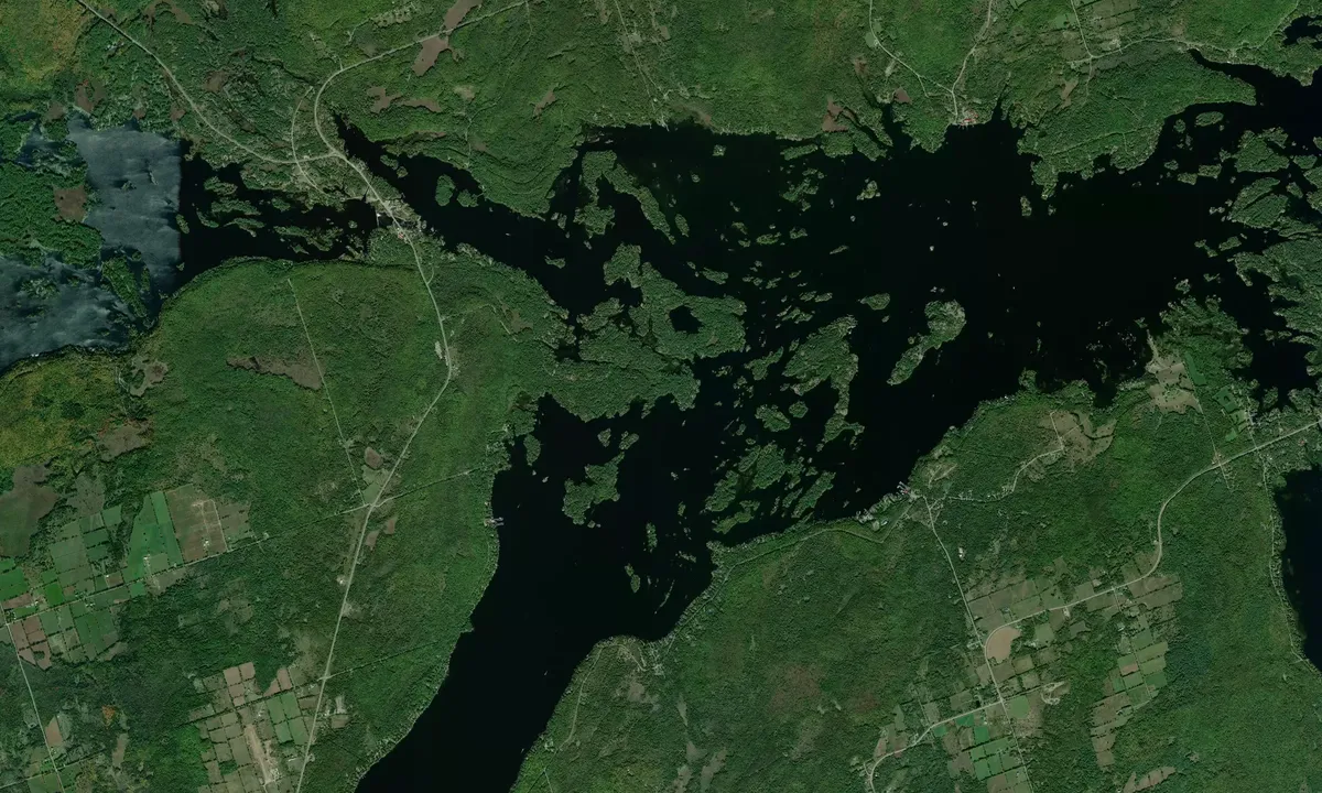 Flyfoto av Taylor Island