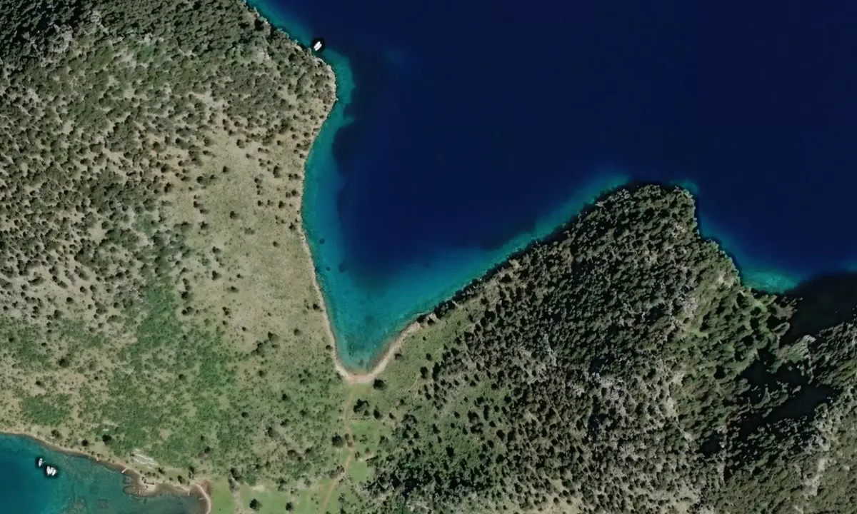 Flyfoto av Tersane Adasi North