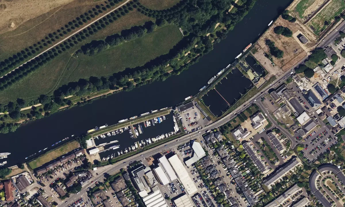 Satelite image of Thames Ditten Marina